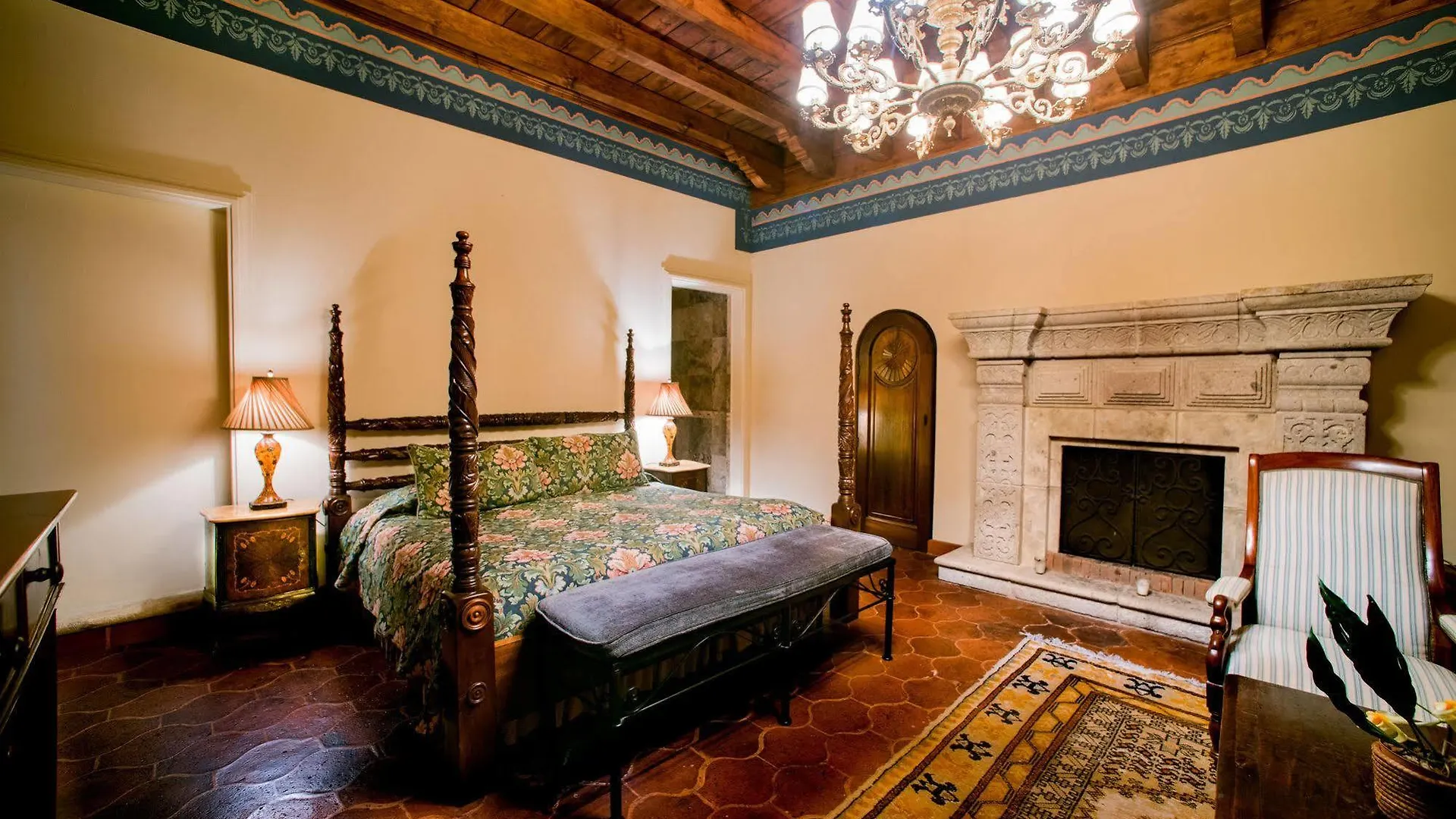 Hotel Palacio De Dona Leonor Antigua 5*,  Guatemala