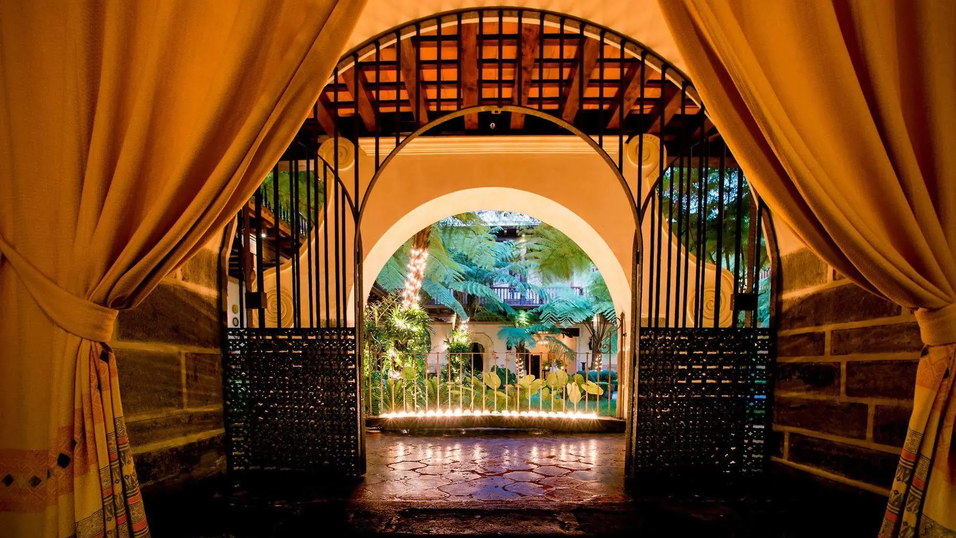 Hotel Palacio De Dona Leonor Antigua
